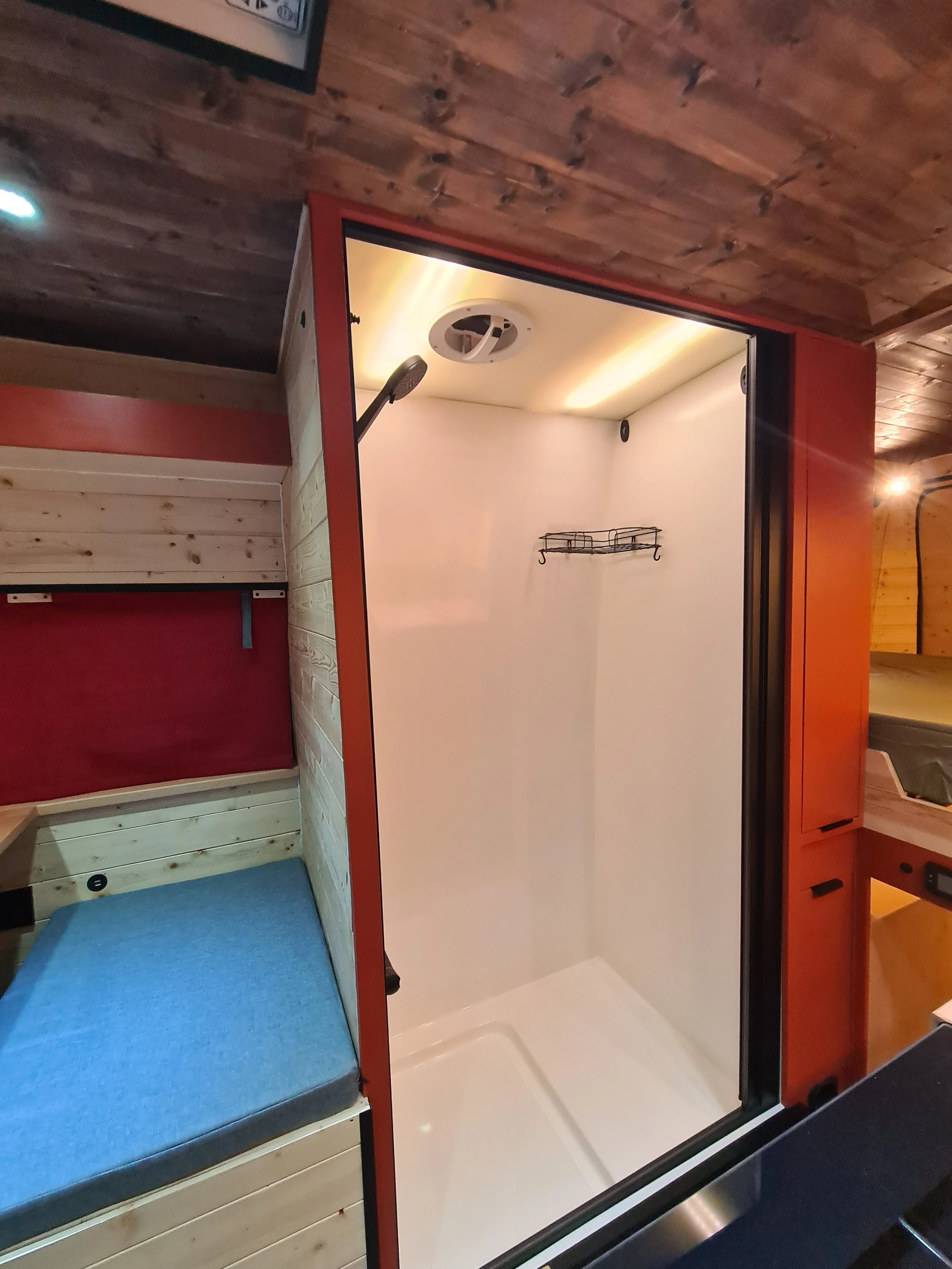 XLWB Peugot Boxer. Full time van life, Desk area, Shower room, Kitchen. Photo 2 of 5.
