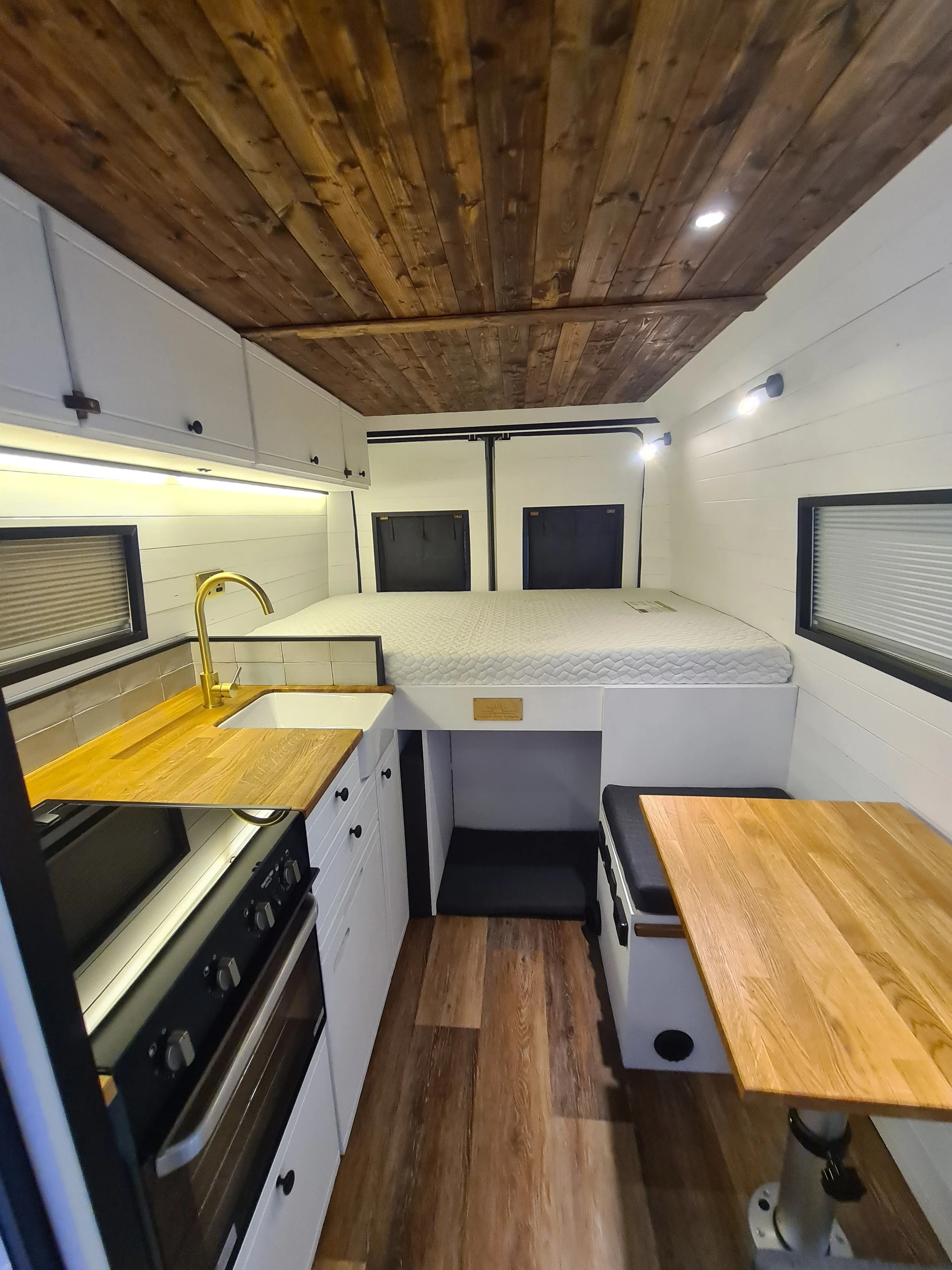LWB Citroen Relay Photo 4 of 5.